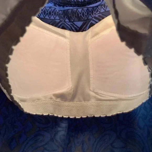 Lands End bathing suit top - size 8 - blue - Tankini top - like new - Picture 7 of 7